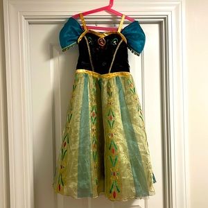 Anna (Disney Frozen) Costume/Dress